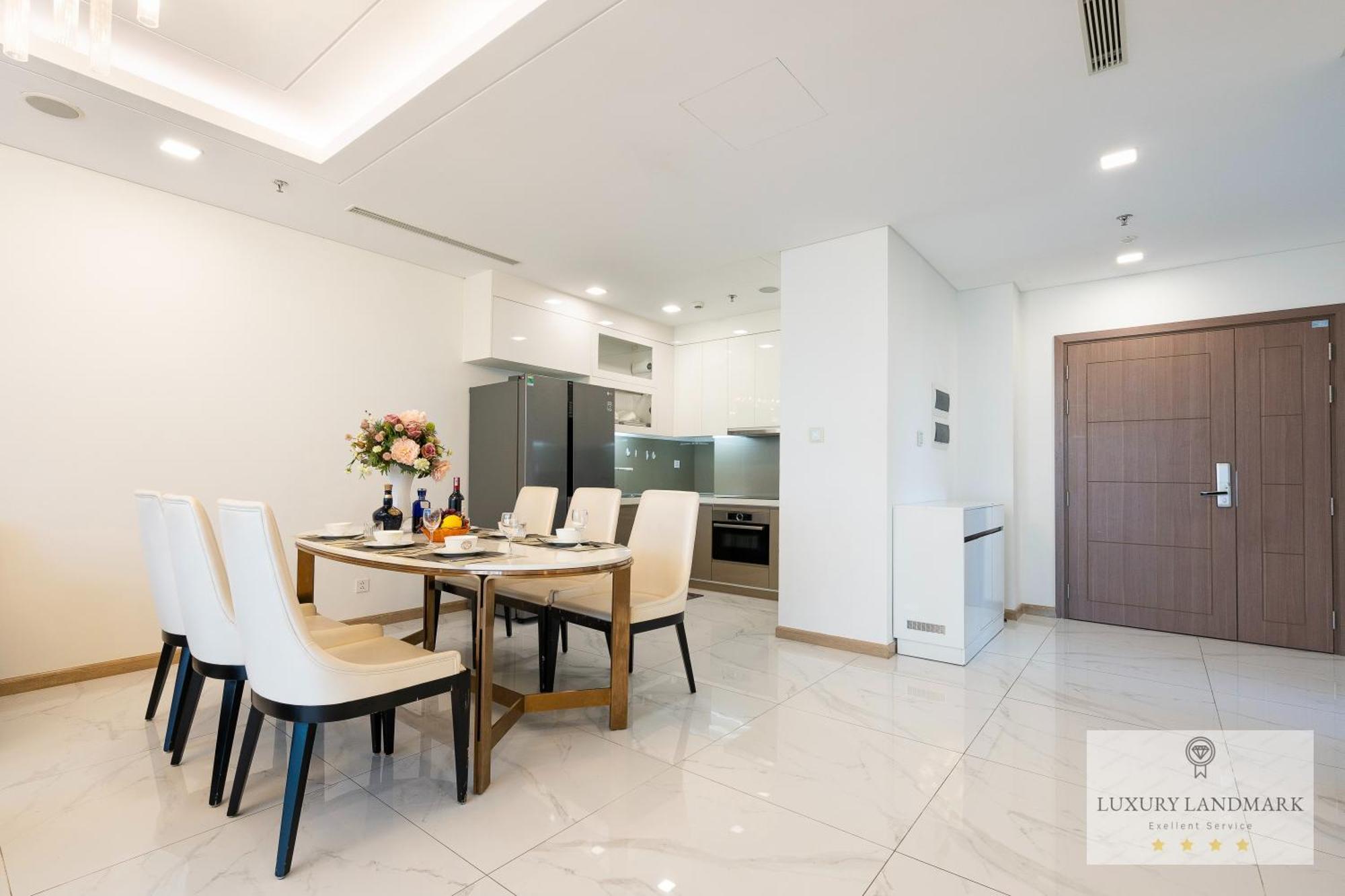 The Signature Landmark 81 - Vinhomes Central Binh Thanh Ho Chi Minh City Exterior photo