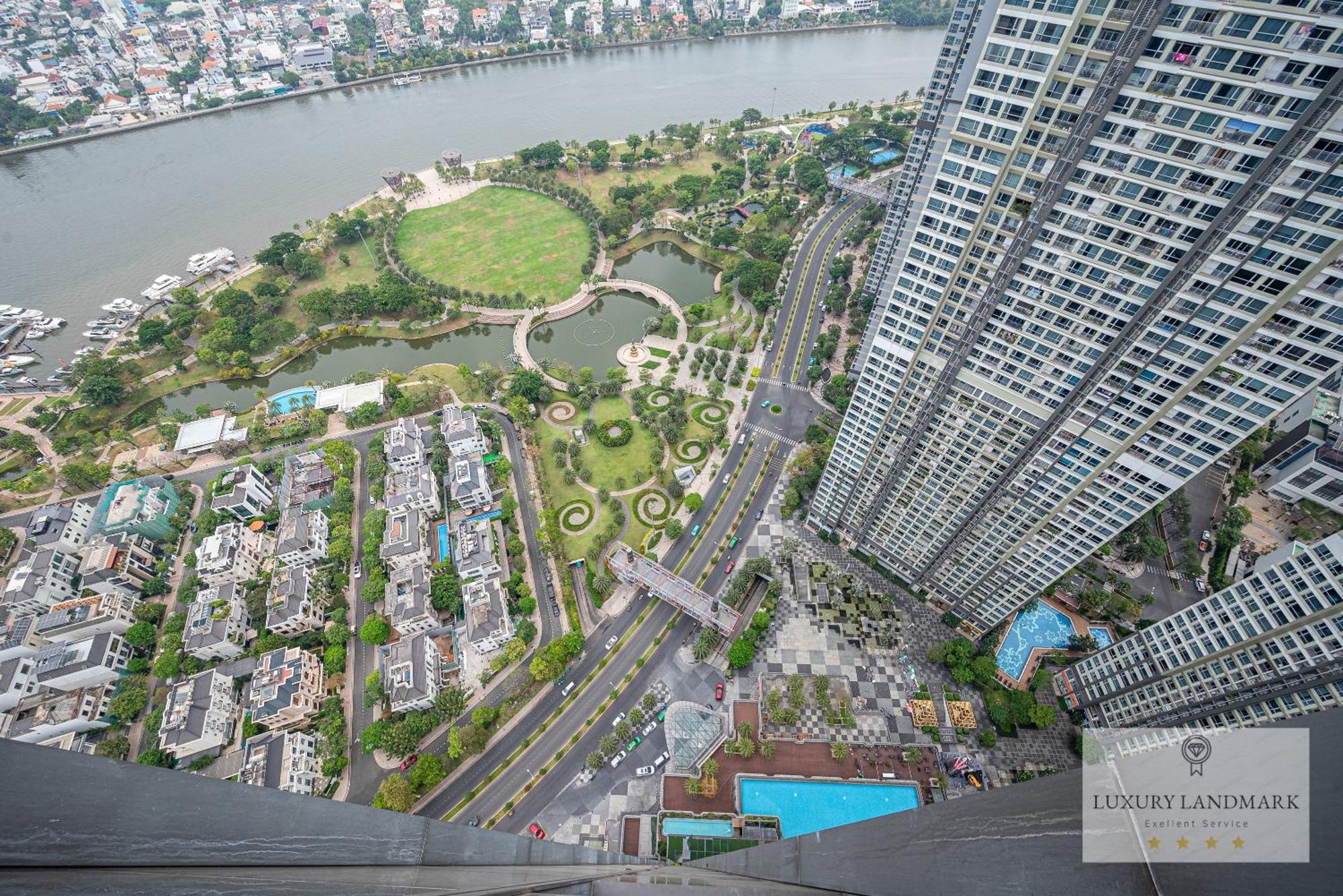 The Signature Landmark 81 - Vinhomes Central Binh Thanh Ho Chi Minh City Exterior photo